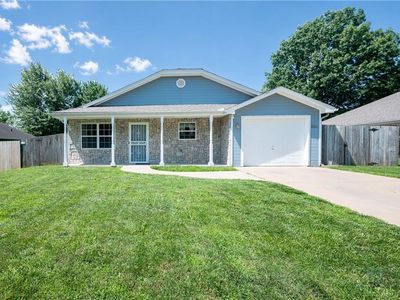 1044 Arrowhead Rdg, Independence, MO, 64056