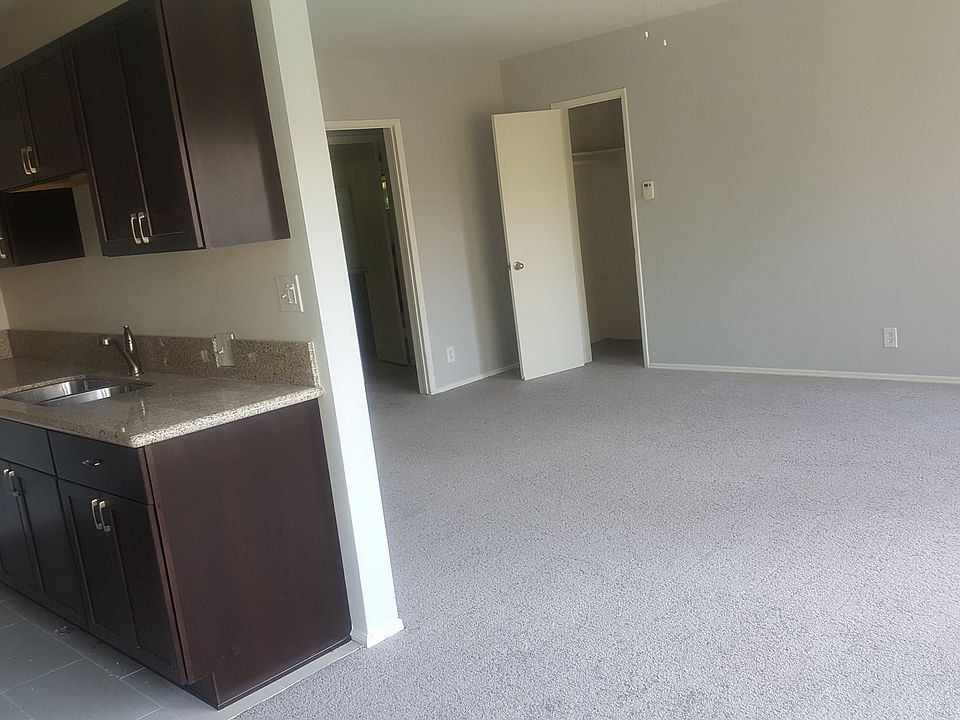 kitchen living room