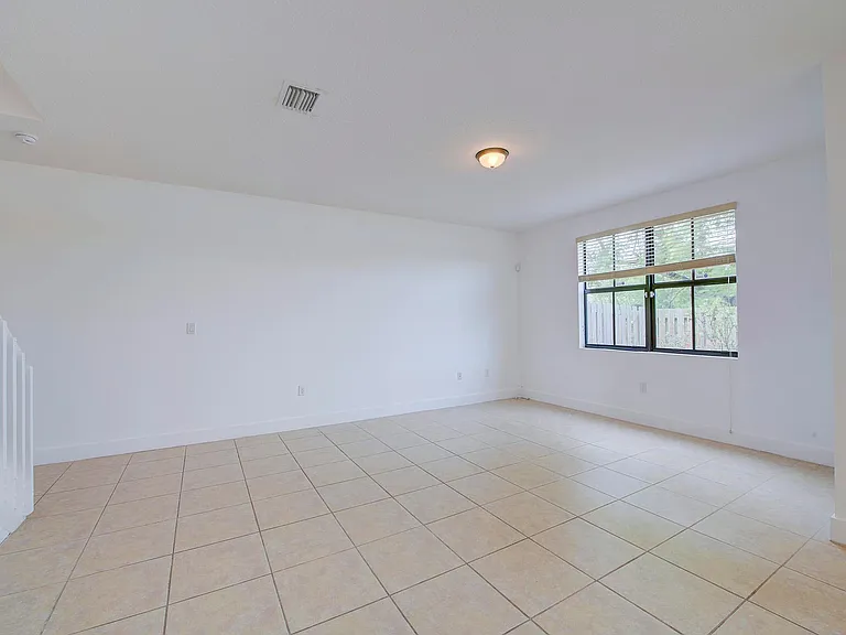 22447 SW 102nd Ave — Photo 28