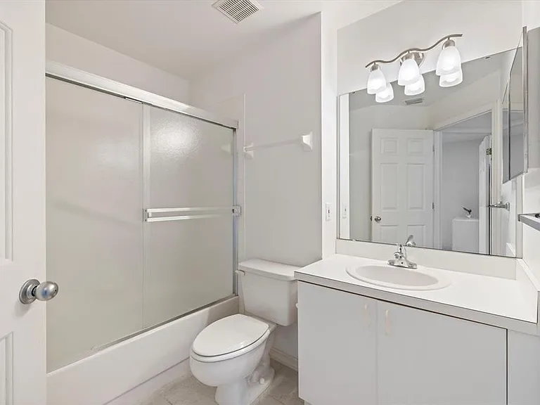 841 Waterside Dr #206 — Photo 22