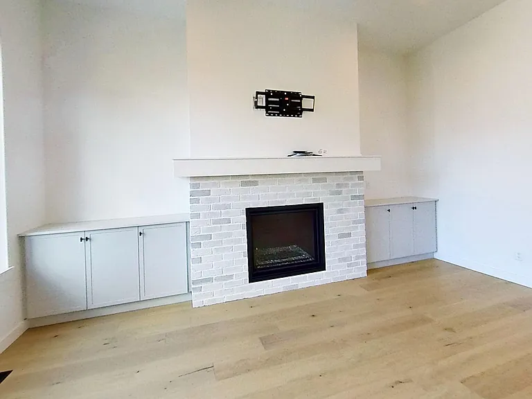 196XX 75th Ave — Photo 11