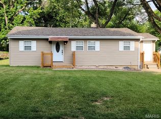 54 Monticello Pl, Fairview Heights, IL