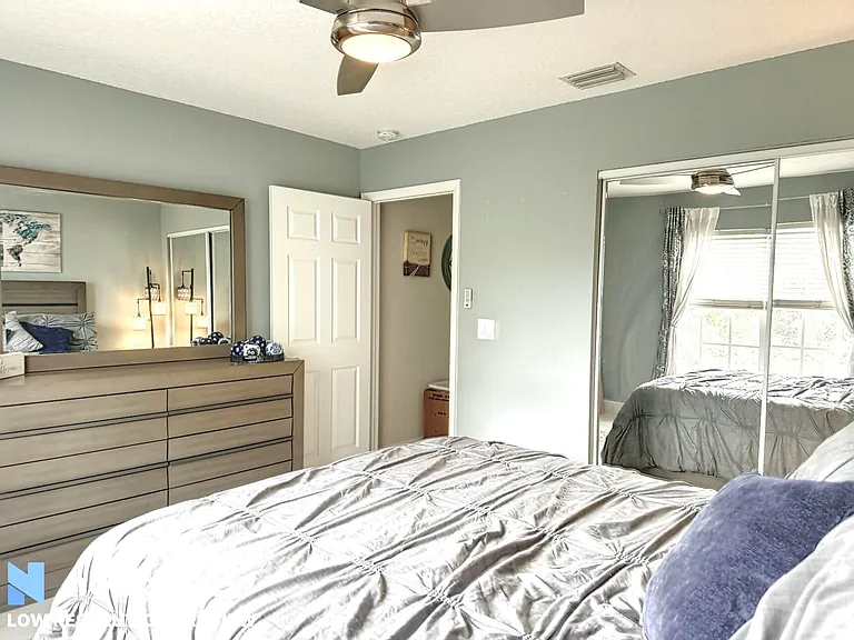 15072 Corby Ct — Photo 12