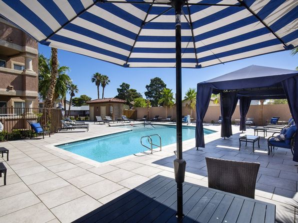 3300 Winterhaven St #210