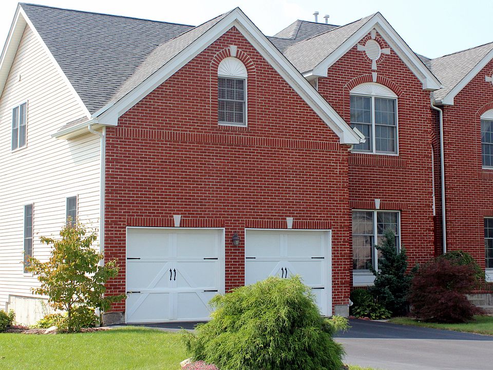 1st image of 194 Endean Dr