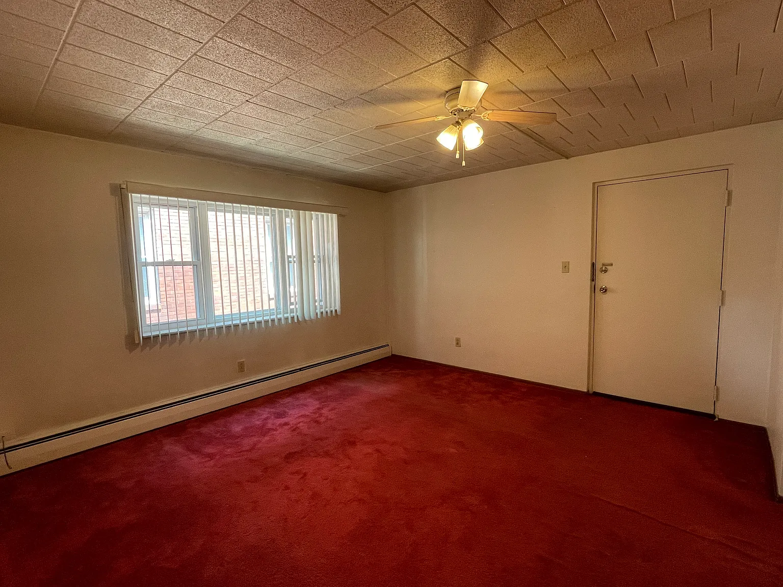 2 bed, 850 sqft, $1,500 — Photo 3