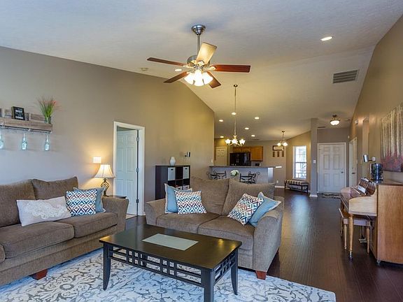 3rd image of 5675 Flinchum Way N