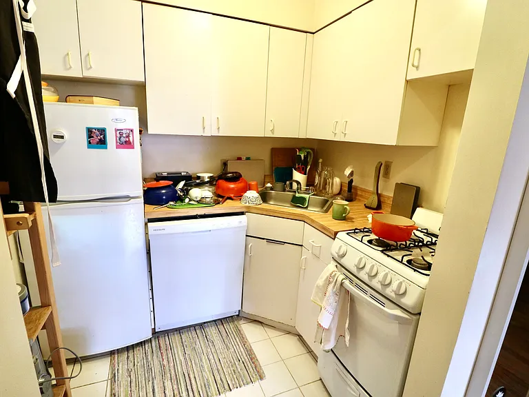 307 W 74th St #2B — Photo 7