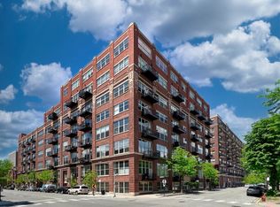 1500 W Monroe St Unit 205, Chicago, IL 60607