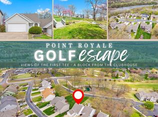 177 Eagle Pointe Dr, Branson, MO 65616