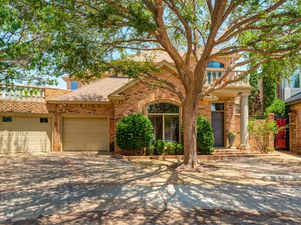 8901 York Pl, Lubbock, TX 79424