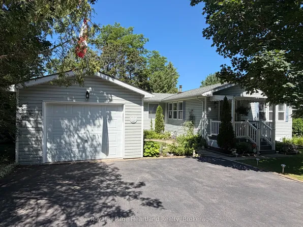 15 Huron Ln, Ashfield Colborne Wawanosh, ON N7A 3Y2