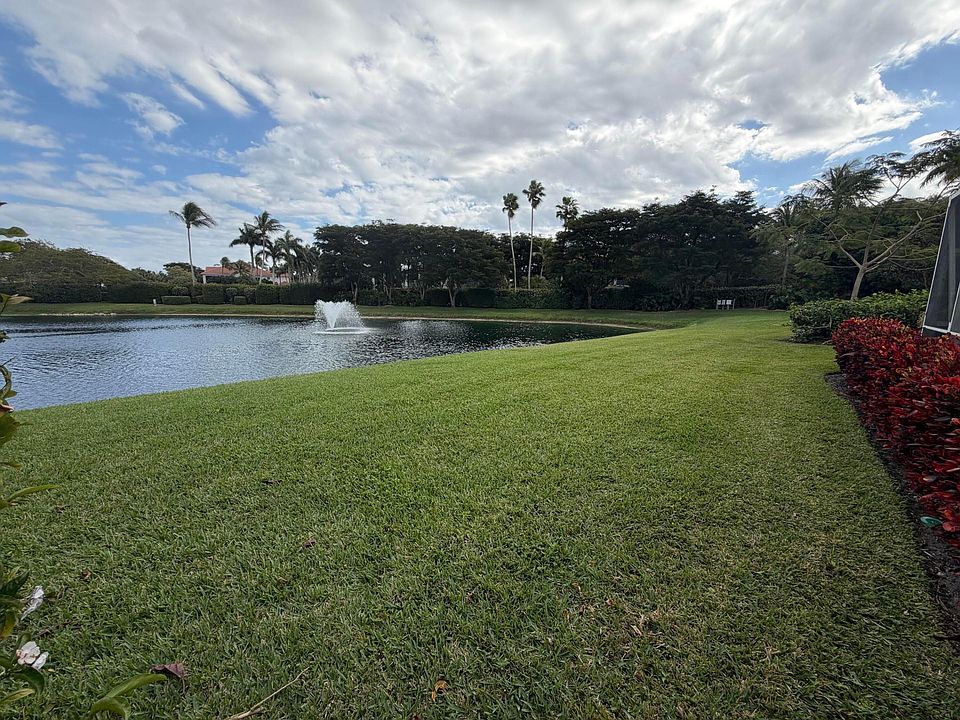 1st image of 106 Victoria Bay Court