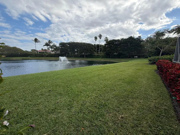 106 Victoria Bay Court, Palm Beach Gardens, FL 33418