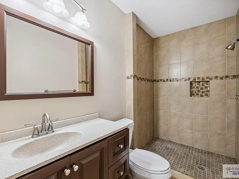 5819 Linares St — Photo 10