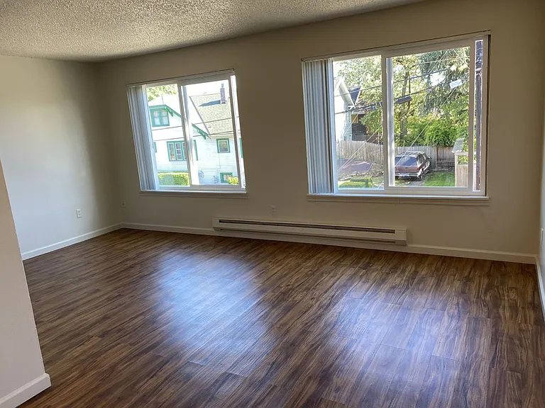 5913 Rainier Ave S — Photo 6