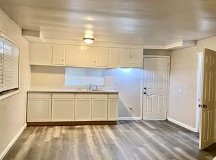 634 S Front St #B, Earlimart, CA 93219