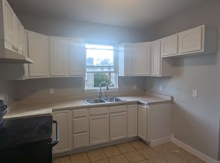 410 Garden St #3A, Hartford, CT 06120