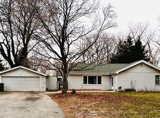 3830 Sunset Ave, Markham, IL 60428