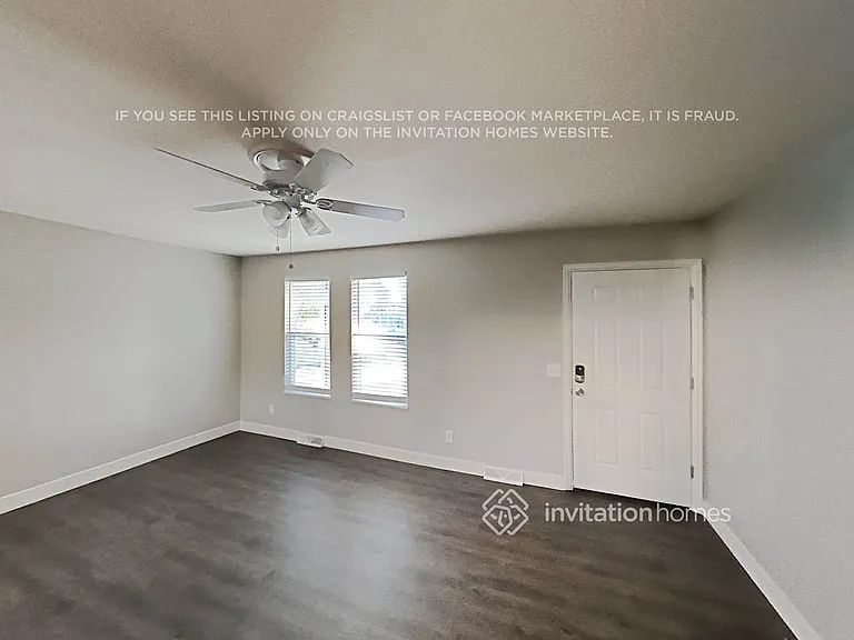 4746 S Memphis St — Photo 4