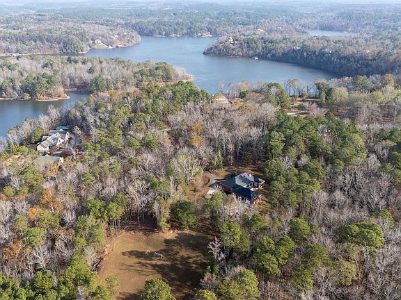 3rd image of 11172 Patton Rd