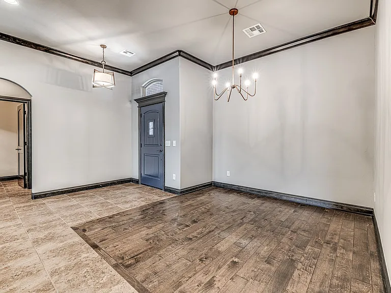 13609 Gentry Dr — Photo 4
