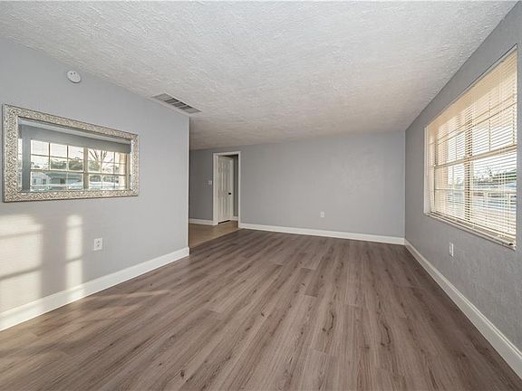 3rd image of 1432 Brightwell Dr