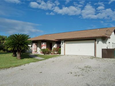 441 24th Ave NE, Naples, FL, 34120