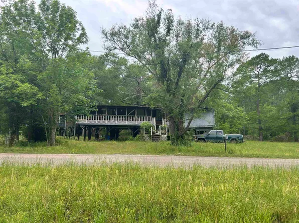 181 Lori Dr, Karnack, TX 75661