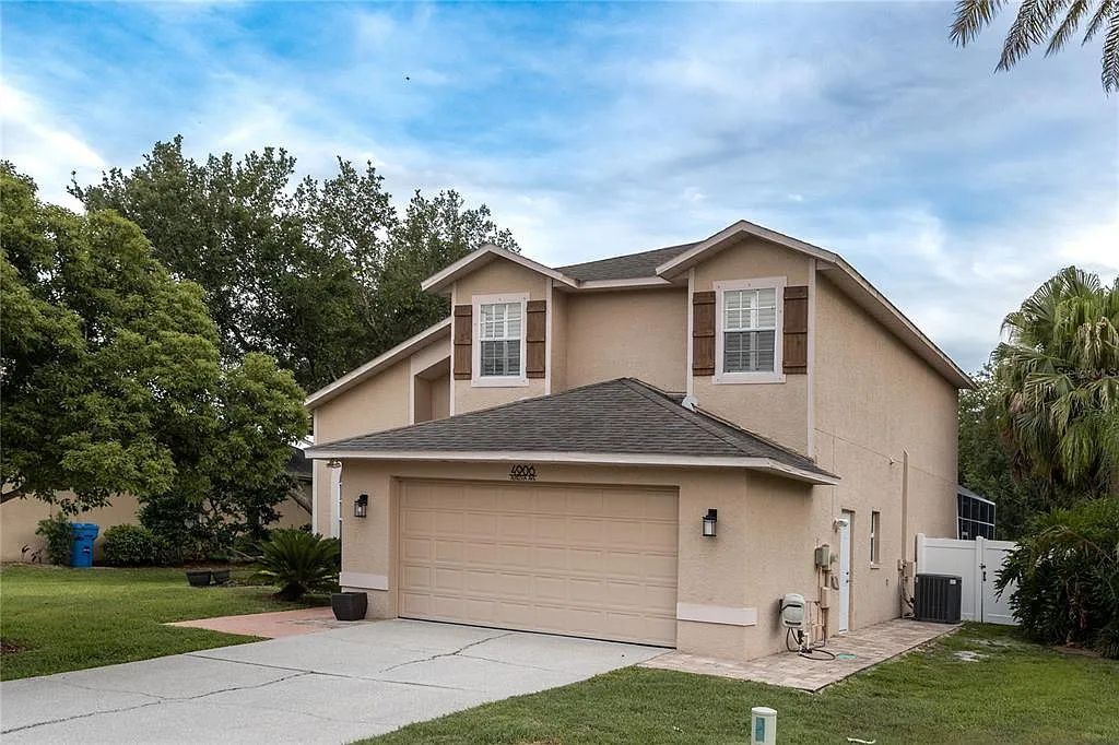 3 bed, 2.5 bath, 2099 sqft, $3,395 — Photo 2
