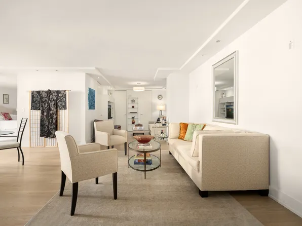 70 East 10th Street image 1 of 9