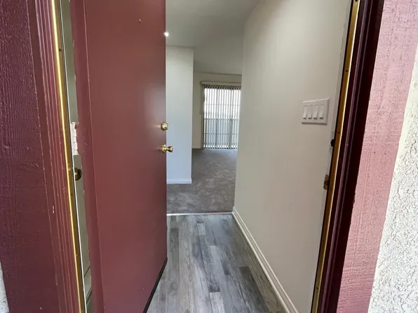 260 S 6th St #H, Burbank, CA 91501