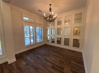 10726 Sea Myrtle Dr, Houston, TX 77095