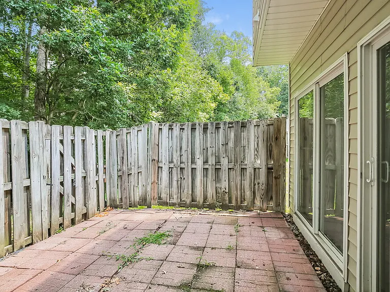3973 Katherine Way — Photo 15