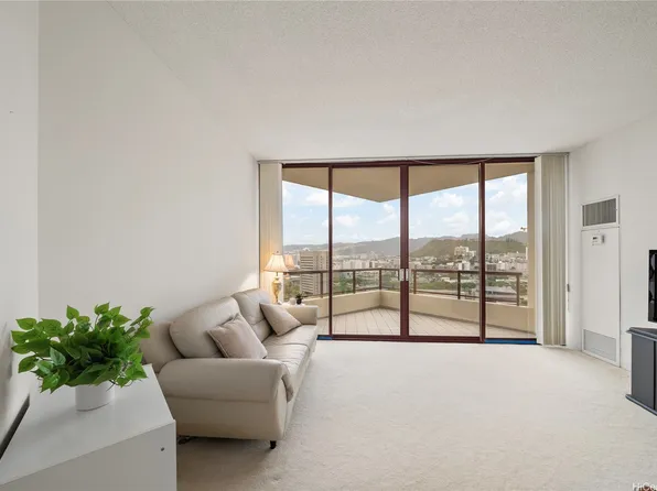 725 Kapiolani Blvd APT 2205, Honolulu, HI 96813