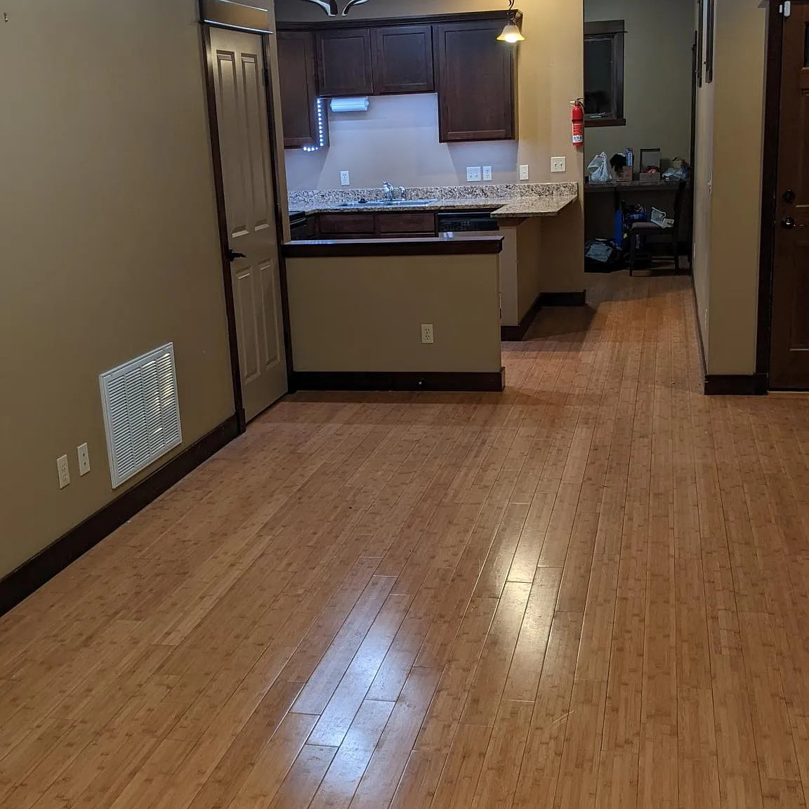 3 bed, 2.5 bath, 1700 sqft, $2,625 — Photo 3