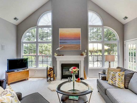 5th image of 2617 Wonderland Ct
