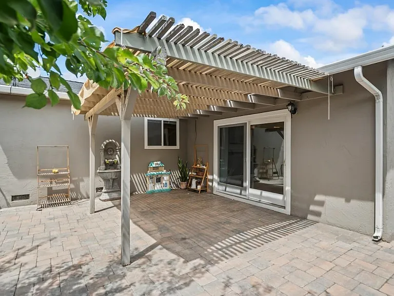 6247 Hokett Way — Photo 17