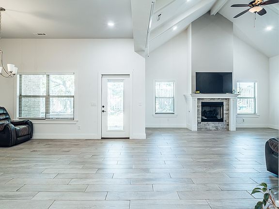 4th image of 3602 Brittany Rd