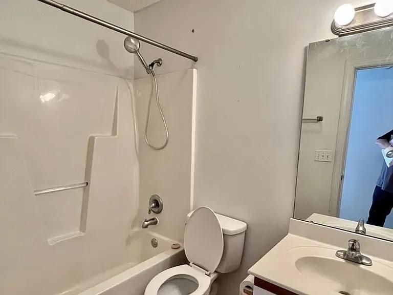 1128 Nicklaus Dr #A — Photo 11
