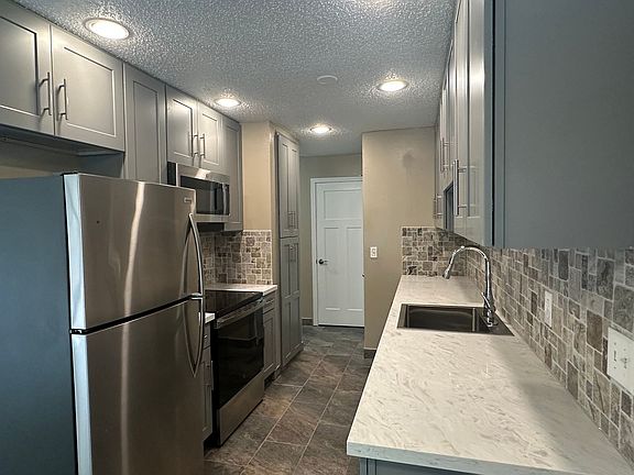5th image of 2700 SW Beaverton Hillsdale Hwy #2720
