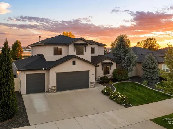 641 E Crest Ridge Dr, Meridian, ID 83642