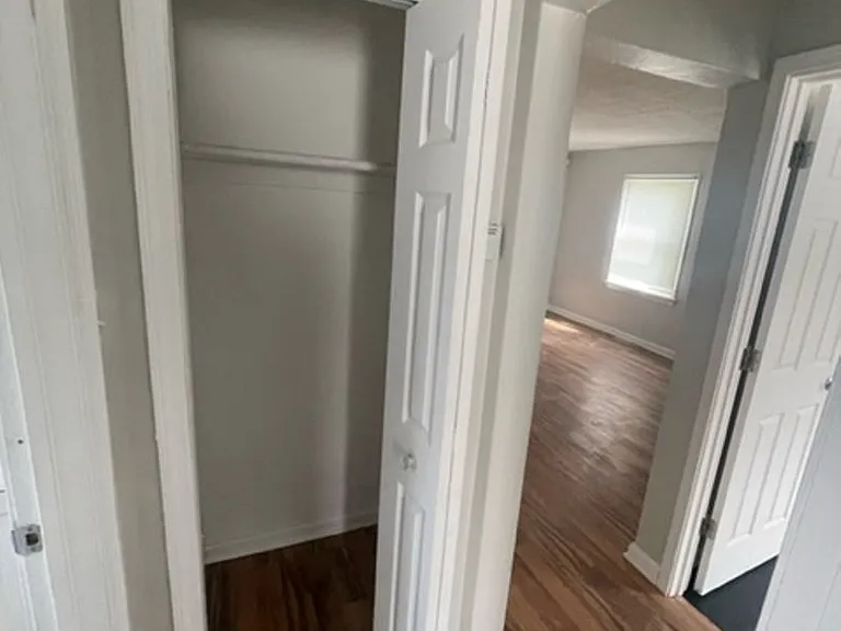 2378 Jackson St — Photo 13