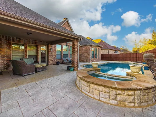 905 Cipriani Dr, Frisco, TX 75034