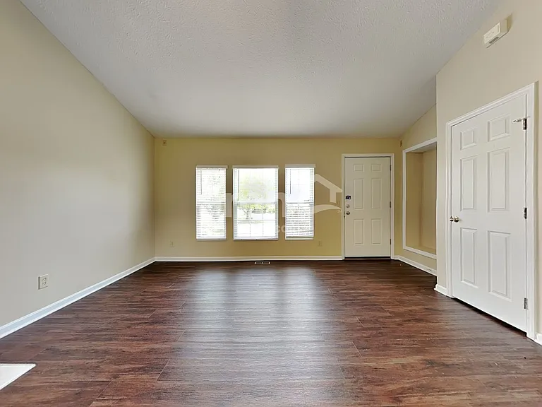 4857 Rialto Ridge Dr — Photo 6