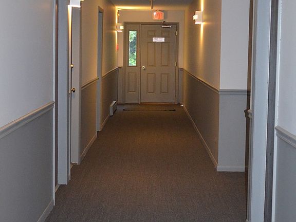 4th image of 2431 Ogden Ave APT 5