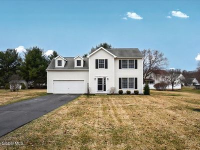 25 Spring Landing Boulevard, Wynantskill, NY, 12198