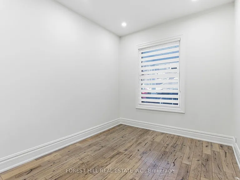 1297 Davenport Rd — Photo 8