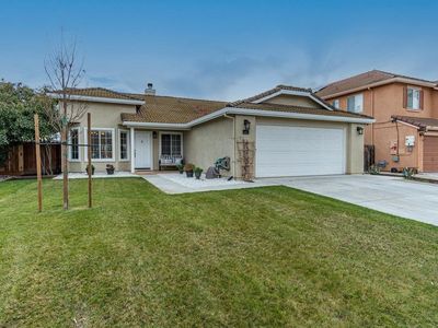 1461 Panorama Dr, Hollister, CA, 95023