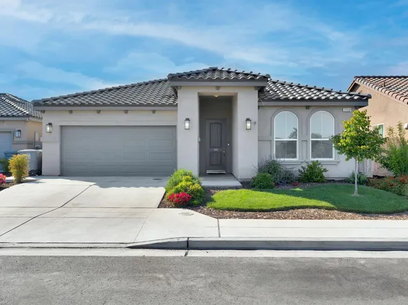 1109 Wasatch Dr, Madera, CA 93638